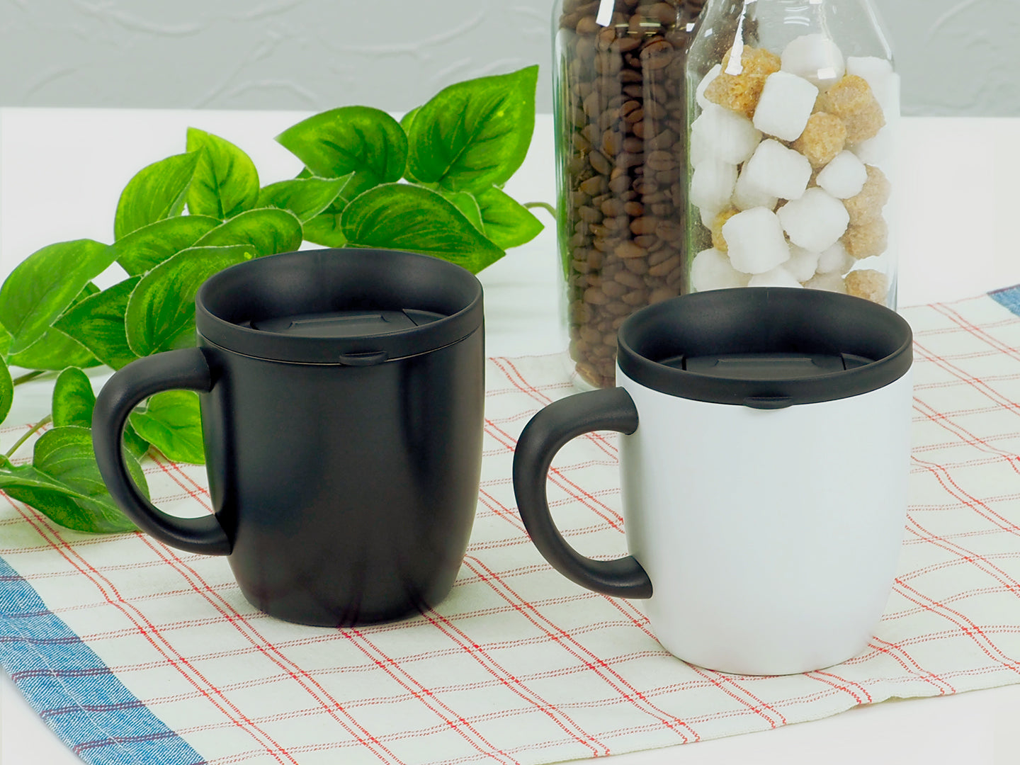 フタ付真空ステンレスマグカップ260mlが新登場！